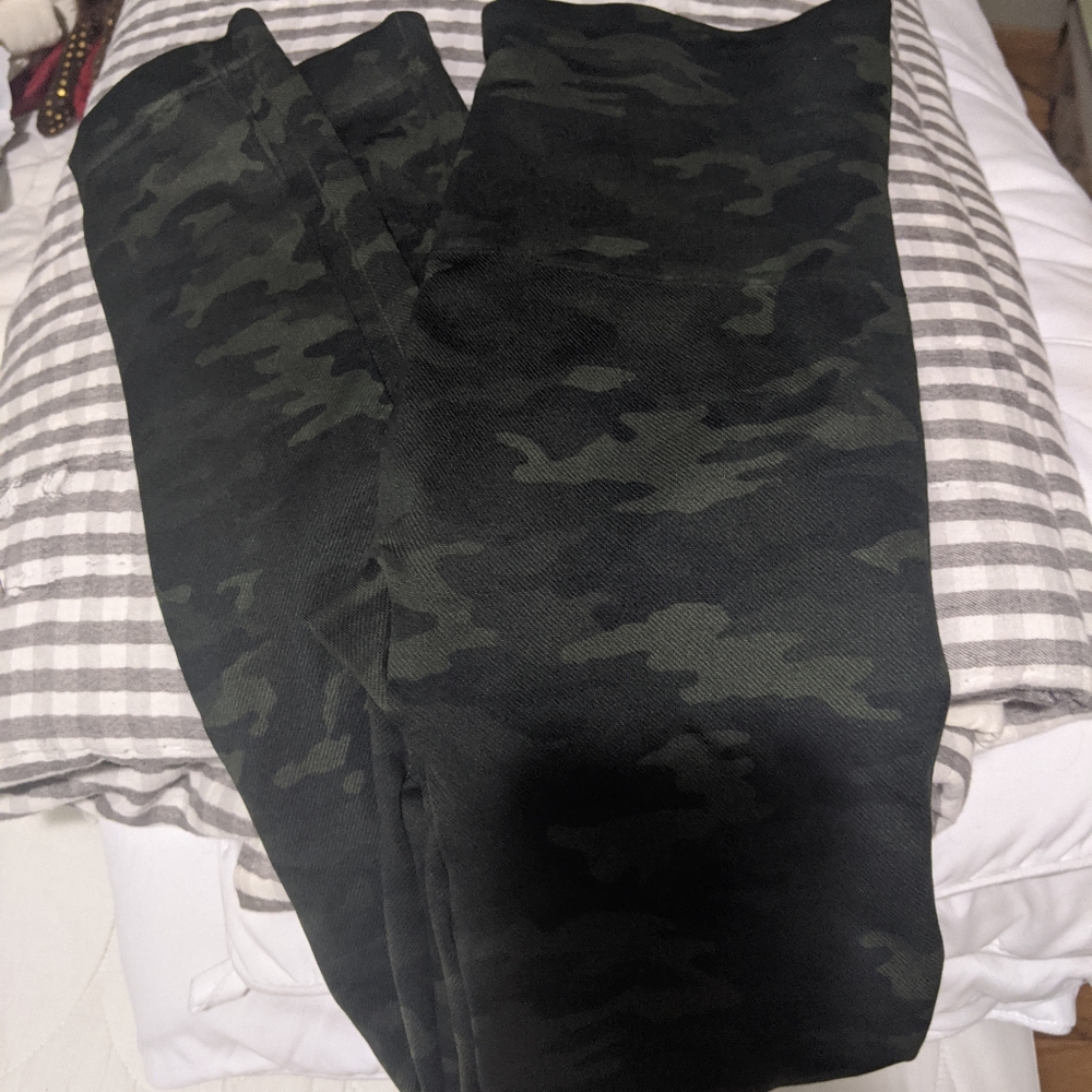 Spanx green camo leggings